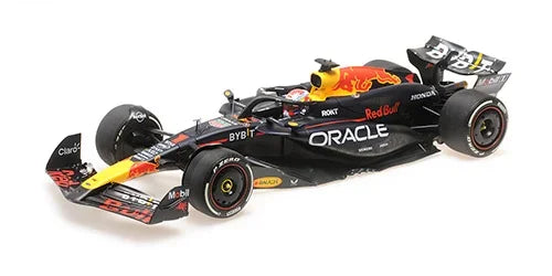 Minichamps 1:18 Red Bull Racing RB20 - Max Verstappen 2024 limited edition x of 3100