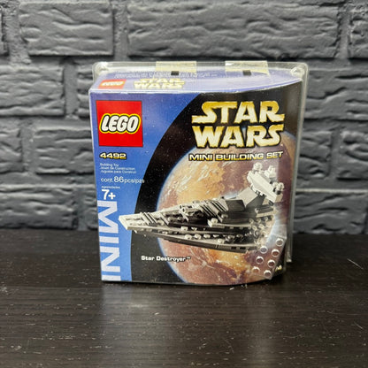 LEGO 4492 Star Wars – Mini Star Destroyer | Compacte Krachtpatser van het Keizerrijk