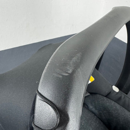 Maxi-Cosi FamilyFix One i-Size Isofix Base + Autostoel – Gebruikt