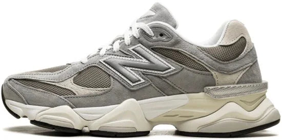 New Balance - U9060LBA Slate Grey/Arid Stone/Timberwolf - Maat 42,5
